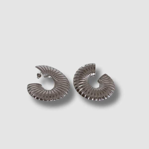 BOUCLE D'OREILLE ROND EN ACIER