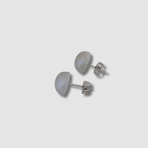 CLOUS D'OREILLES BOULE PLAQUÉ RHODIUM