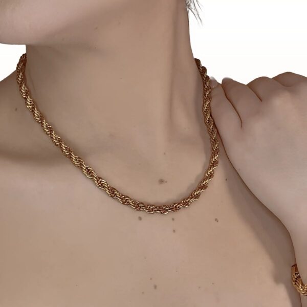 REVB0020 PICTURES Collier Torsadé Maillon Brésilien