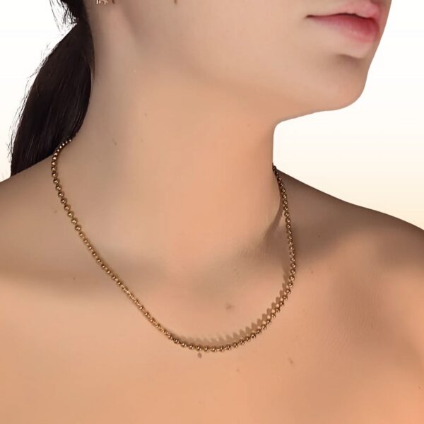 Collier petites perles dorées