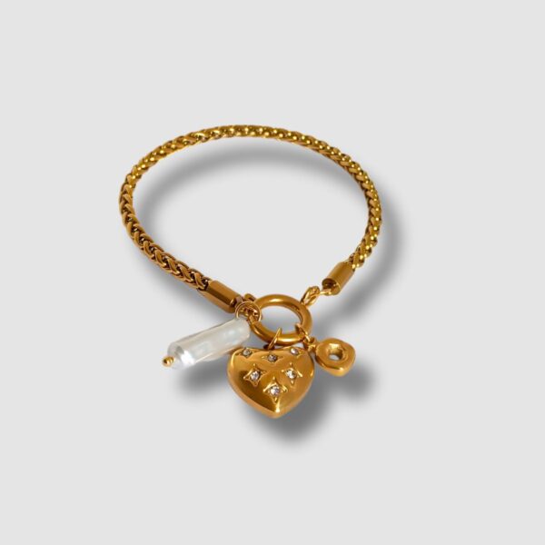 BRACELET CHAÎNE AVEC PENDENTIF COEUR